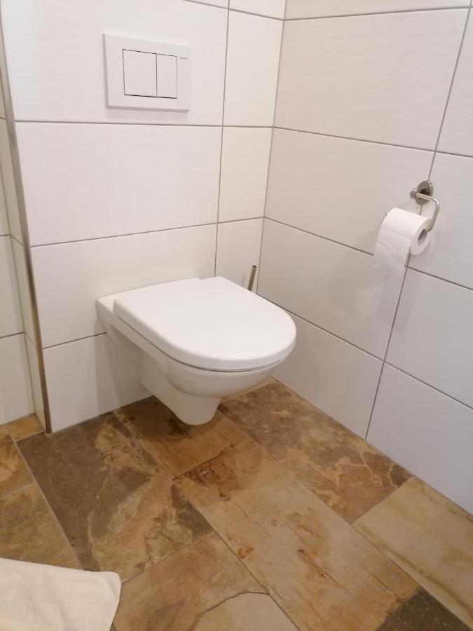 Peterseil'S Radl Zimmer Mauthausen Ngoại thất bức ảnh
