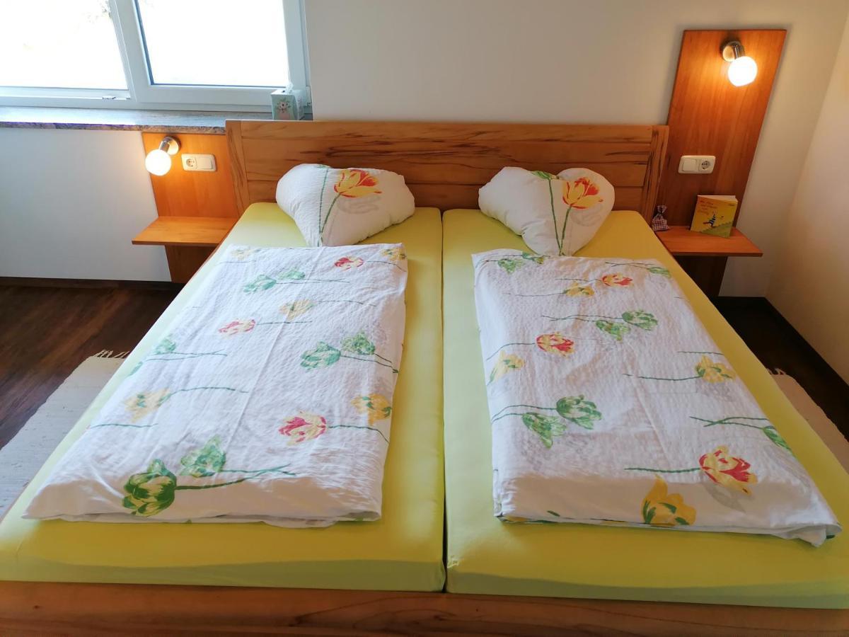 Peterseil'S Radl Zimmer Mauthausen Ngoại thất bức ảnh