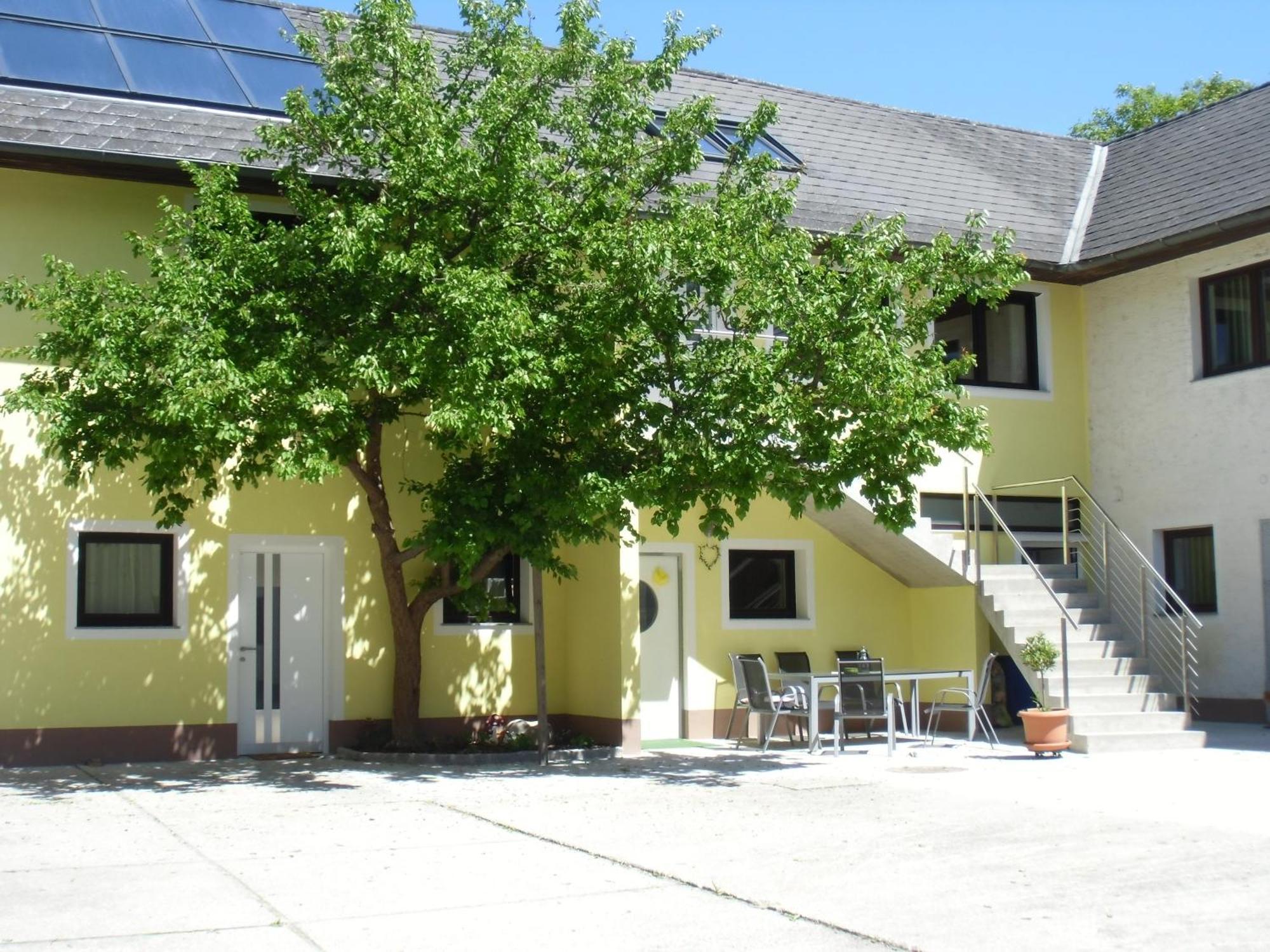 Peterseil'S Radl Zimmer Mauthausen Ngoại thất bức ảnh